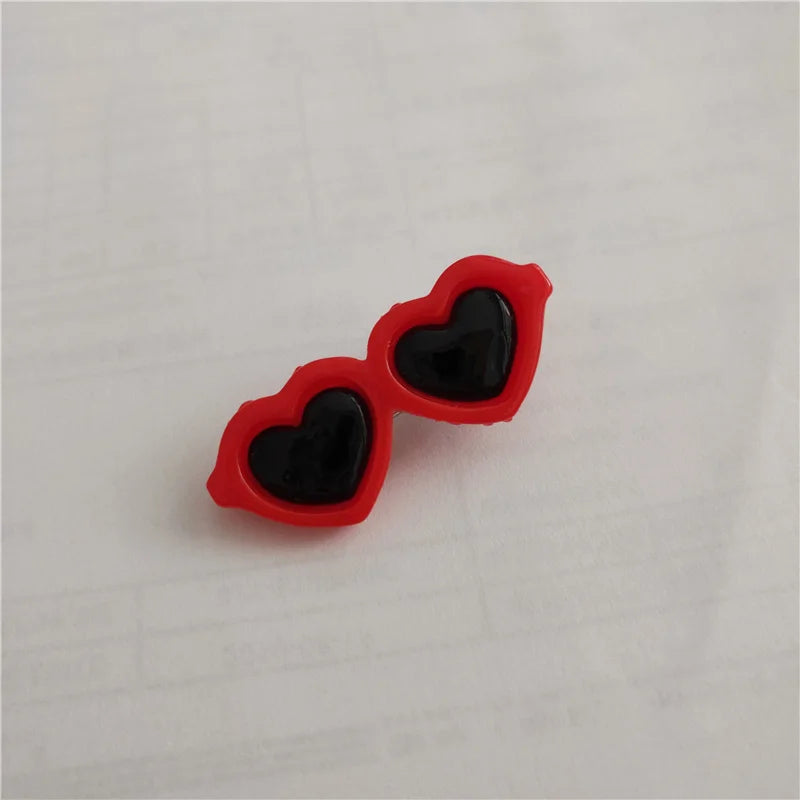 Adorable Pet Heart Sunglasses & Hair Clips - Fashion Accessories for Dogs & Cats